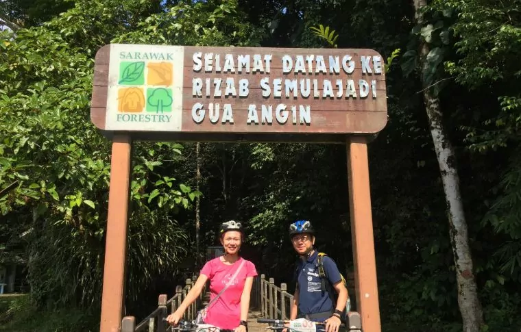 Ultimate Borneo: Off-Road Bike, Kayak, & Cave Adventure